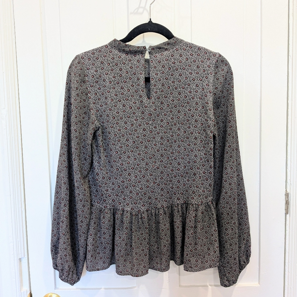 LOFT Long Sleeve Flowy Blouse | Xsmall - Picture 2 of 3